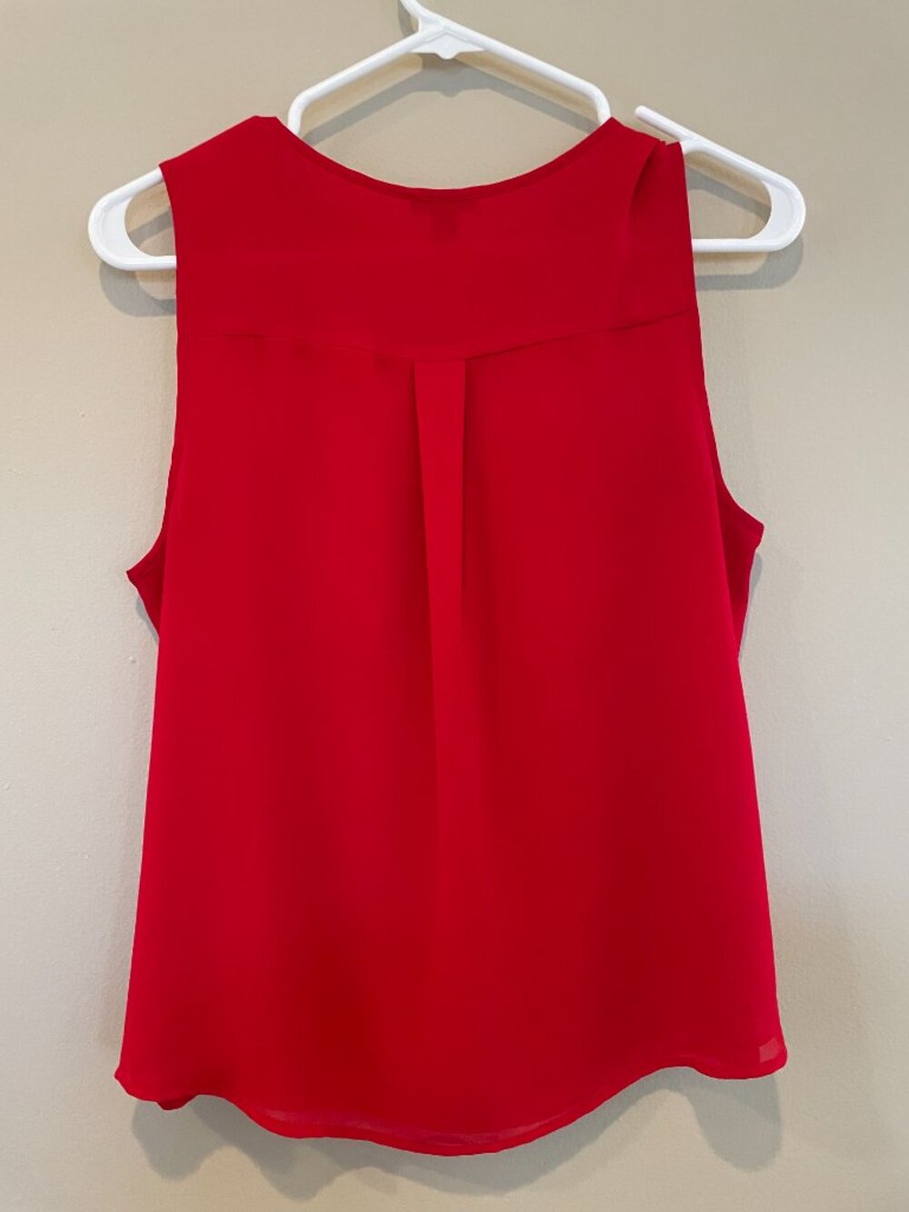 Ann Taylor Petite Red Sleeveless Ruffle Blouse Lined MP - Picture 5 of 5